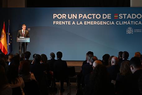 17/12/2025. Acto sobre el Pacto de Estado frente a la Emergencia Climática. El presidente del Gobierno, Pedro Sánchez, durante su intervenci...