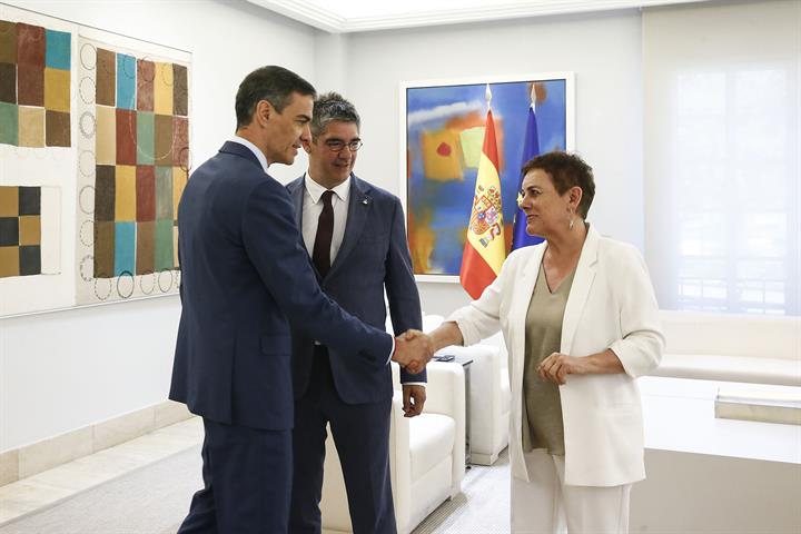 18/06/2025. Sánchez mantiene encuentros con representantes de los grupos parlamentarios. El presidente del Gobierno, Pedro Sánchez, se reune...