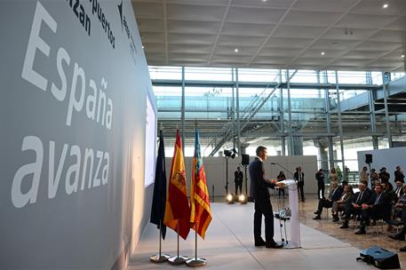 18/09/2025. Pedro Sánchez presenta la propuesta de inversiones de Aena para aeropuertos. El presidente del Gobierno, Pedro Sánchez, intervie...
