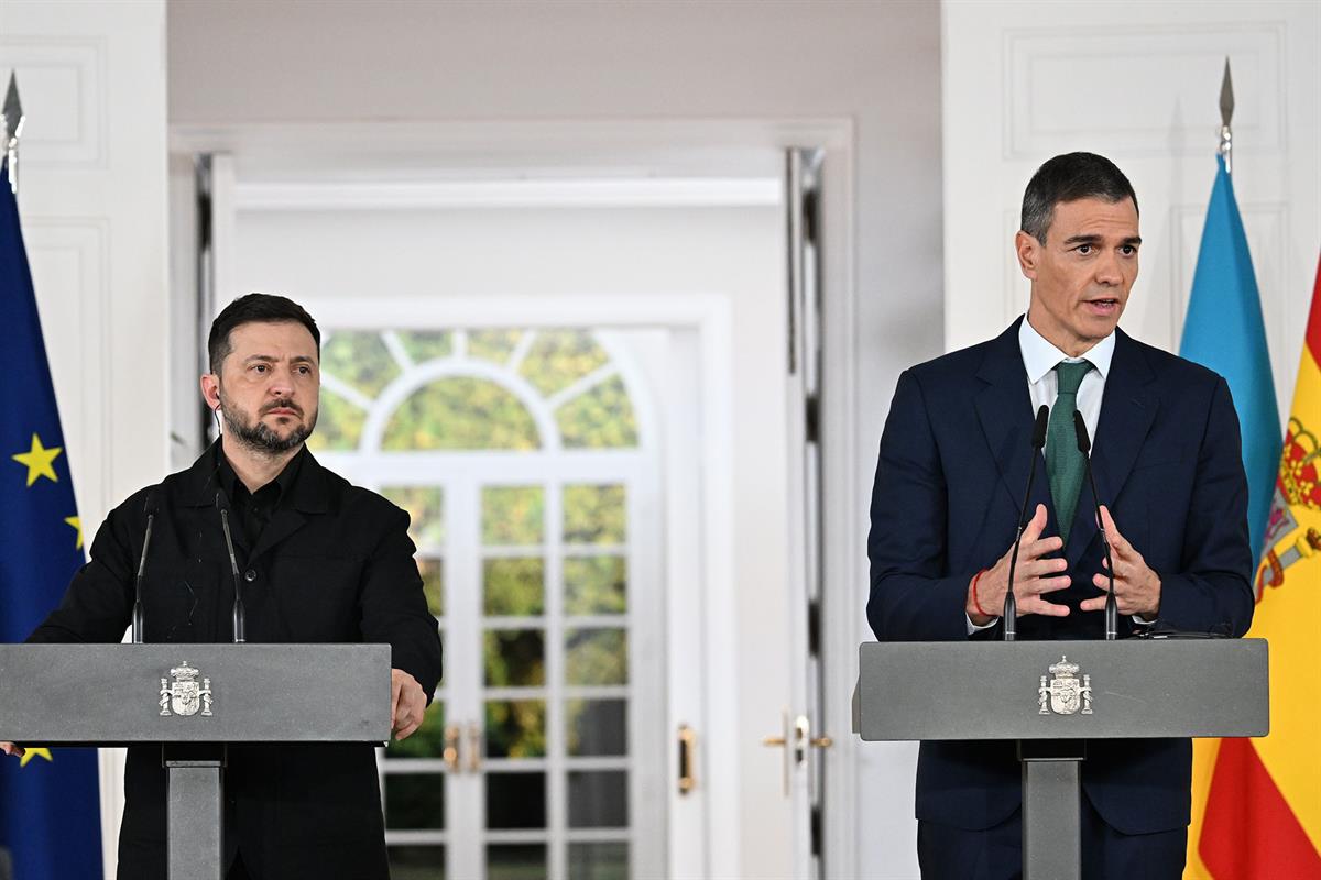 18/11/2025. El presidente del Gobierno recibe al presidente Zelenski. El presidente del Gobierno, Pedro Sánchez, y el presidente de Ucrania,...