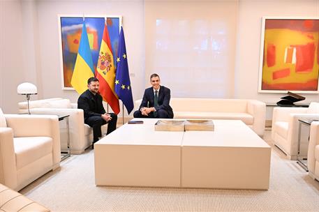 18/11/2025. El presidente del Gobierno recibe al presidente Zelenski. El presidente del Gobierno, Pedro Sánchez, durante su reunión con el p...