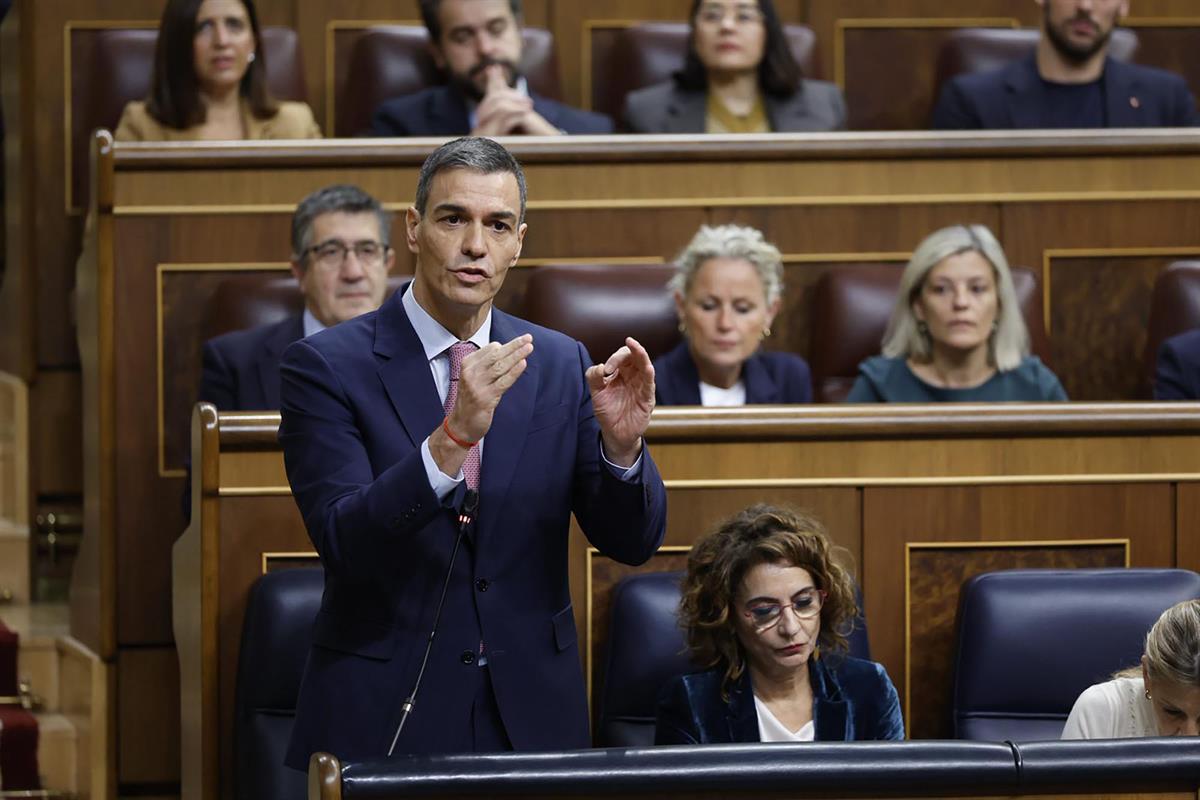 19/11/2025. Pedro Sánchez asiste a la sesión de control al Gobierno. El presidente del Gobierno, Pedro Sánchez, responde a las preguntas de ...