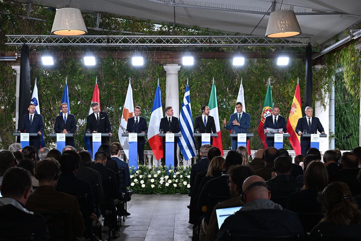 20/10/2025. XII Cumbre de los países del sur de la Unión Europea. El presidente del Gobierno, Pedro Sánchez, interviene durante la comparece...