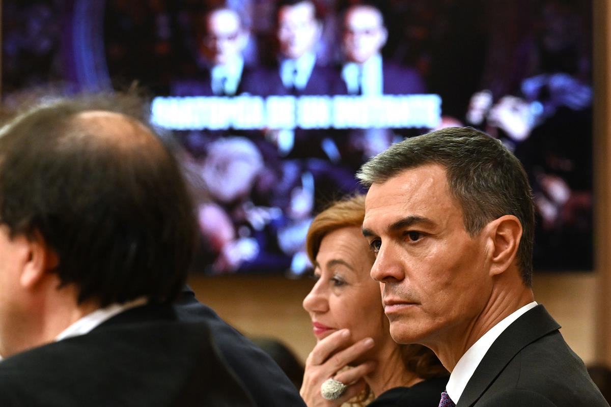 20/11/2025. Pedro Sánchez asiste a la presentación de la serie 'Anatomía de un instante'. El presidente del Gobierno, Pedro Sánchez, durante...