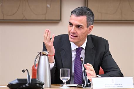 20/11/2025. Pedro Sánchez asiste a la presentación de la serie 'Anatomía de un instante'. El presidente del Gobierno, Pedro Sánchez, durante...