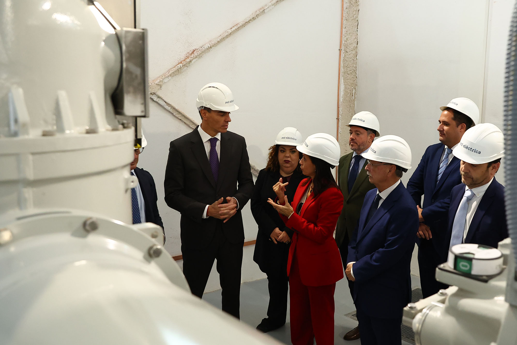El presidente visita la nueva subestaci&oacute;n el&eacute;ctrica Virgen de &Aacute;frica