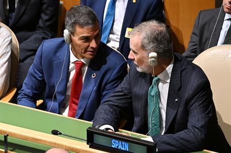 23/09/2025. Sánchez en la Asamblea General de Naciones Unidas. El presidente del Gobierno, Pedro Sánchez, junto al rey Felipe VI, en la sesi...