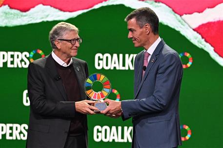 23/09/2025. Pedro Sánchez recibe el premio de la Fundación Gates. El presidente del Gobierno, Pedro Sánchez, recibe el Premio Global Goalkee...