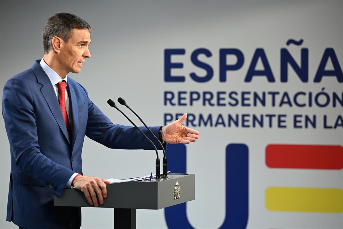 23/10/2025. Pedro Sánchez comparece tras la reunión del Consejo Europeo. El presidente del Gobierno, Pedro Sánchez, responde a las preguntas...