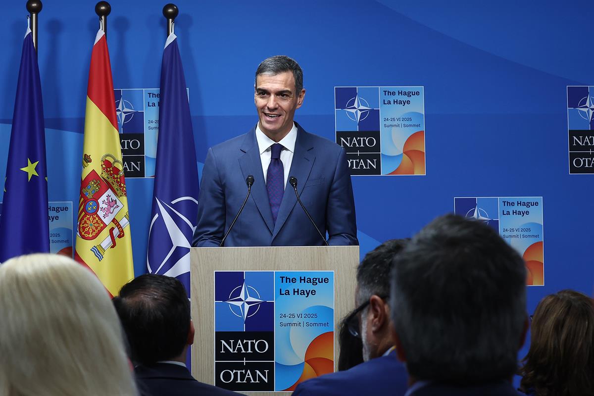 25/06/2025. El presidente del Gobierno participa en la Cumbre de la OTAN. El presidente del Gobierno, Pedro Sánchez, comparece en rueda de p...