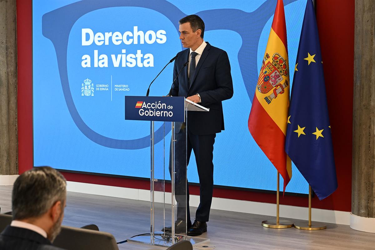 26/05/2025. Consejo General de Colegios de Ópticos-Optometristas. El presidente del Gobierno, Pedro Sánchez, durante su intervención tras vi...