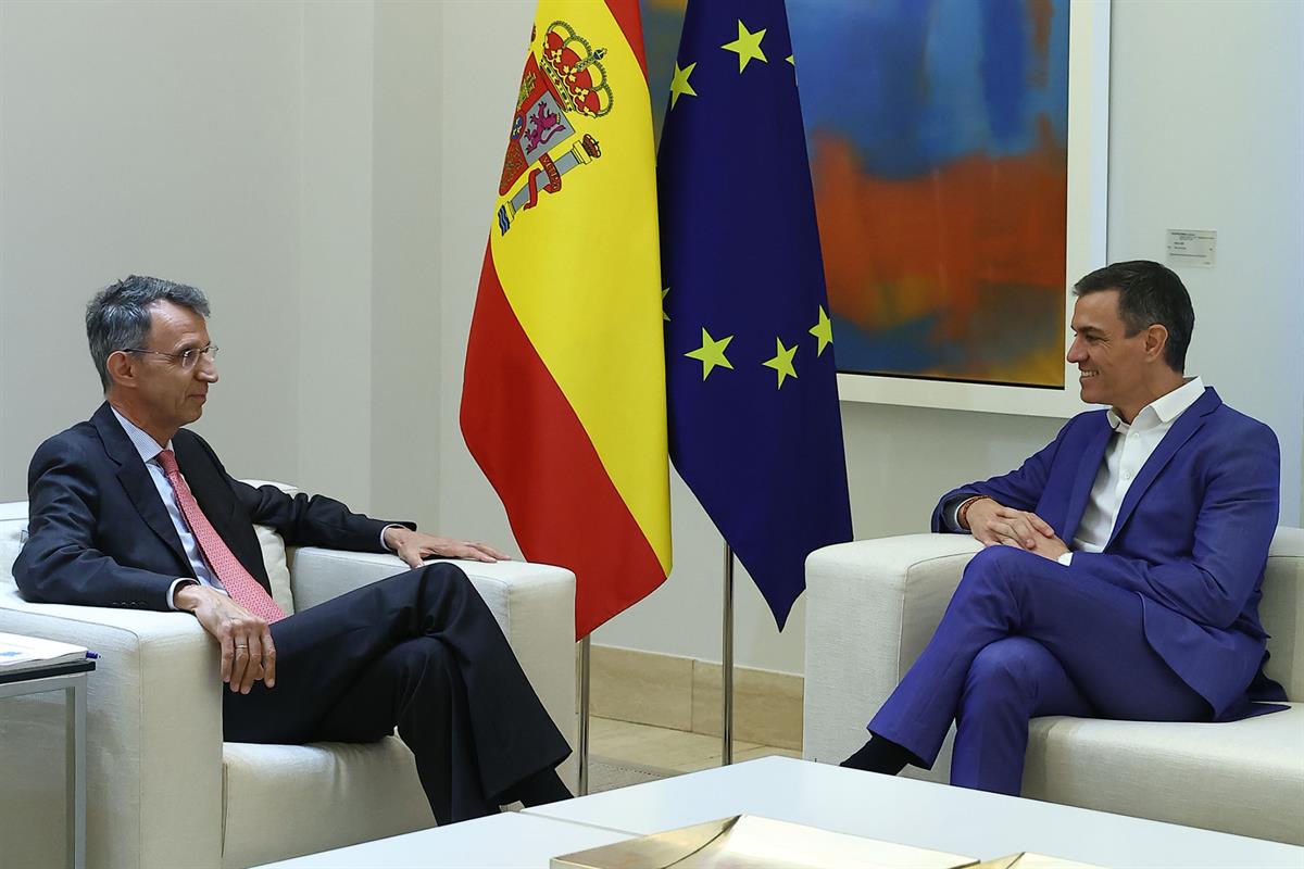 27/05/2025. El presidente del Gobierno se reúne con los directivos de InnoEnergy. El presidente del Gobierno, Pedro Sánchez, durante el encu...