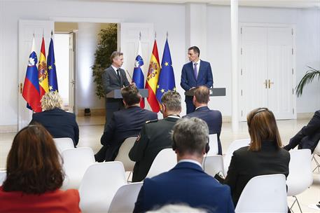29/05/2025. Pedro Sánchez recibe al primer ministro de Eslovenia. El presidente del Gobierno, Pedro Sánchez, y el primer ministro de Esloven...