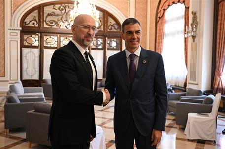 29/06/2025. Pedro S&#225;nchez mantiene un encuentro bilateral con el primer ministro de Ucrania. El presidente del Gobierno, Pedro S&#225;nchez, salu...