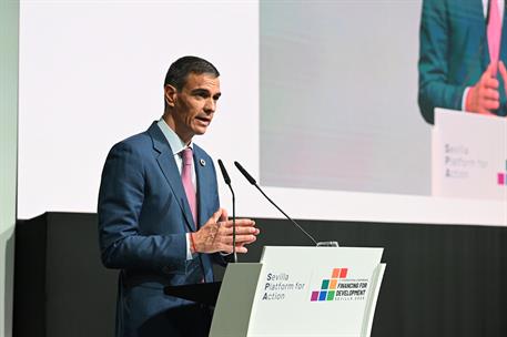 30/06/2025. Pedro S&#225;nchez participa en el evento especial &#39;Implementando la Plataforma de Sevilla para la Acci&#243;n&#39;. El presidente del Gobiern...