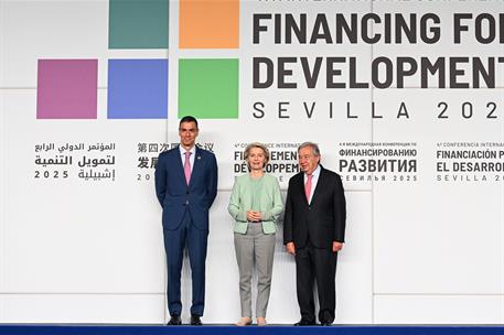 30/06/2025. Primera jornada de la 4&#170; Conferencia de Financiaci&#243;n al Desarrollo de Naciones Unidas. El presidente del Gobierno, Pedro S&#225;nchez...