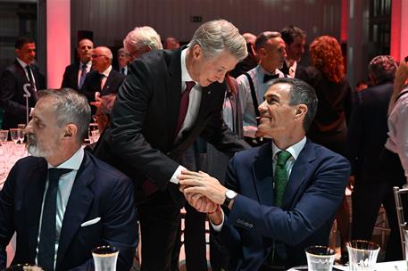 1/03/2026. Cena inaugural del Mobile World Congress 2026. El presidente del Gobierno, Pedro Sánchez, en la cena inaugural del Mobile World C...