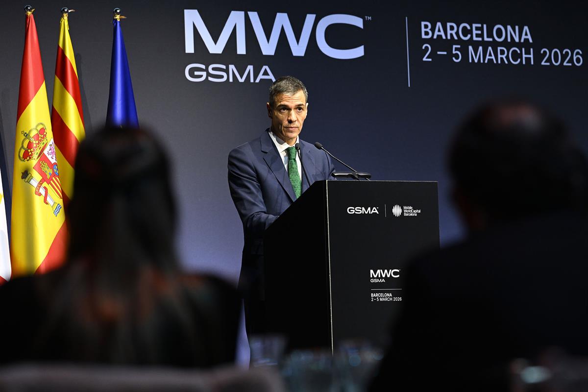1/03/2026. Cena inaugural del Mobile World Congress 2026. El presidente del Gobierno, Pedro Sánchez, durante su intervención en la cena inau...