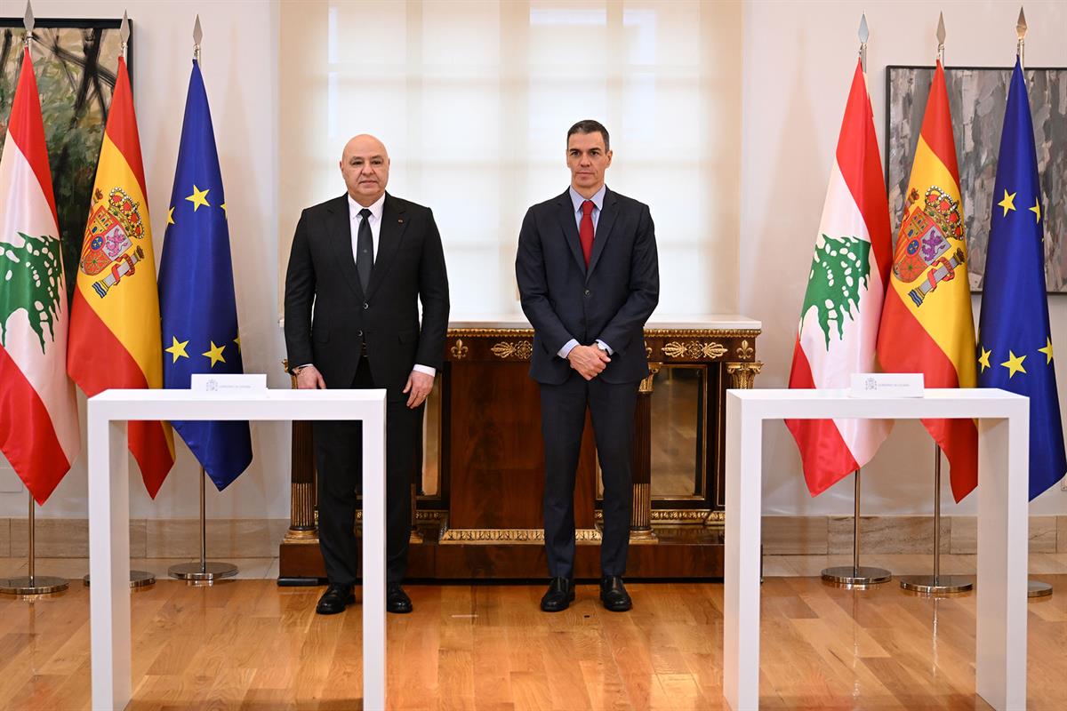 2/02/2026. Pedro Sánchez recibe al presidente de la República del Líbano. El presidente del Gobierno, Pedro Sánchez, durante el encuentro co...