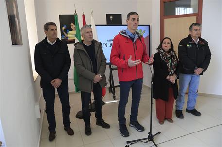 6/02/2026. Pedro Sánchez visita las zonas afectadas por la borrasca Leonardo en Cádiz. El presidente del Gobierno, Pedro Sánchez, durante su...