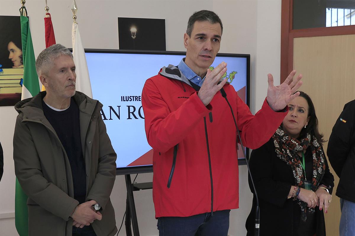 6/02/2026. Pedro Sánchez visita las zonas afectadas por la borrasca Leonardo en Cádiz. El presidente del Gobierno, Pedro Sánchez, durante su...