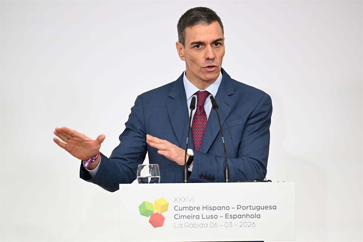 6/03/2026. XXXVI Cumbre Hispano-Portuguesa. El presidente del Gobierno, Pedro Sánchez, durante su comparecencia ante los medios de comunicación.