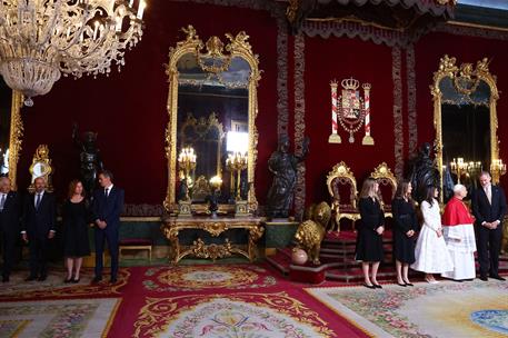 6/06/2026. Pedro Sánchez asiste a la llegada del papa León XIV a Madrid. El presidente del Gobierno, Pedro Sánchez, en la ceremonia de recib...