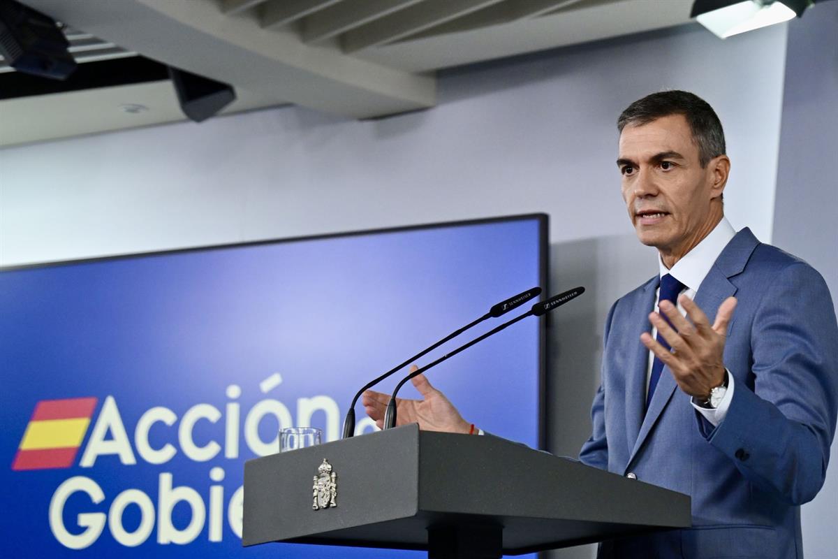 6/10/2026. Pedro Sánchez comparece tras el Consejo de Ministros. Pedro Sánchez durante su intervención después de la reunión del Consejo de Ministros