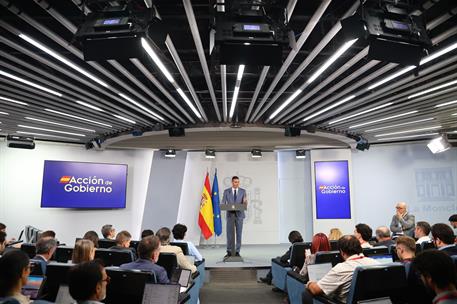 6/10/2026. Pedro Sánchez comparece tras el Consejo de Ministros. El presidente del Gobierno, Pedro Sánchez, durante la comparecencia para ex...