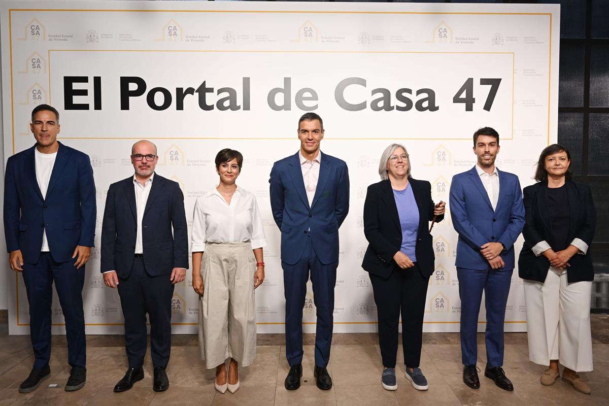 7/09/2026. Pedro Sánchez closes the presentation of the CASA47 portal. The President of the Government of Spain, Pedro Sánchez, together wit...