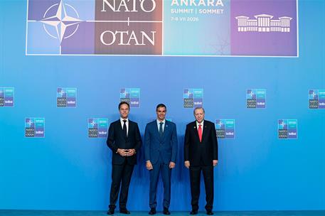 8/07/2026. Pedro Sánchez attends the NATO summit in Ankara, Türkiye. The President of the Government of Spain, Pedro Sánchez, together with ...