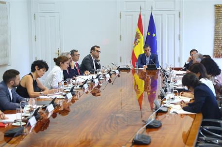 8/09/2026. Pedro Sánchez chairs the Government's follow-up meeting on the situation in Ceuta. The President of the Government of Spain, Pedr...