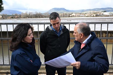 9/02/2026. Pedro Sánchez visita zonas afectadas por las borrascas en Andalucía. El presidente del Gobierno, Pedro Sánchez, durante la visita...