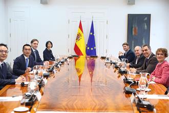 9/03/2026. Pedro Sánchez recibe al CEO de Hithium, Jeff Wu