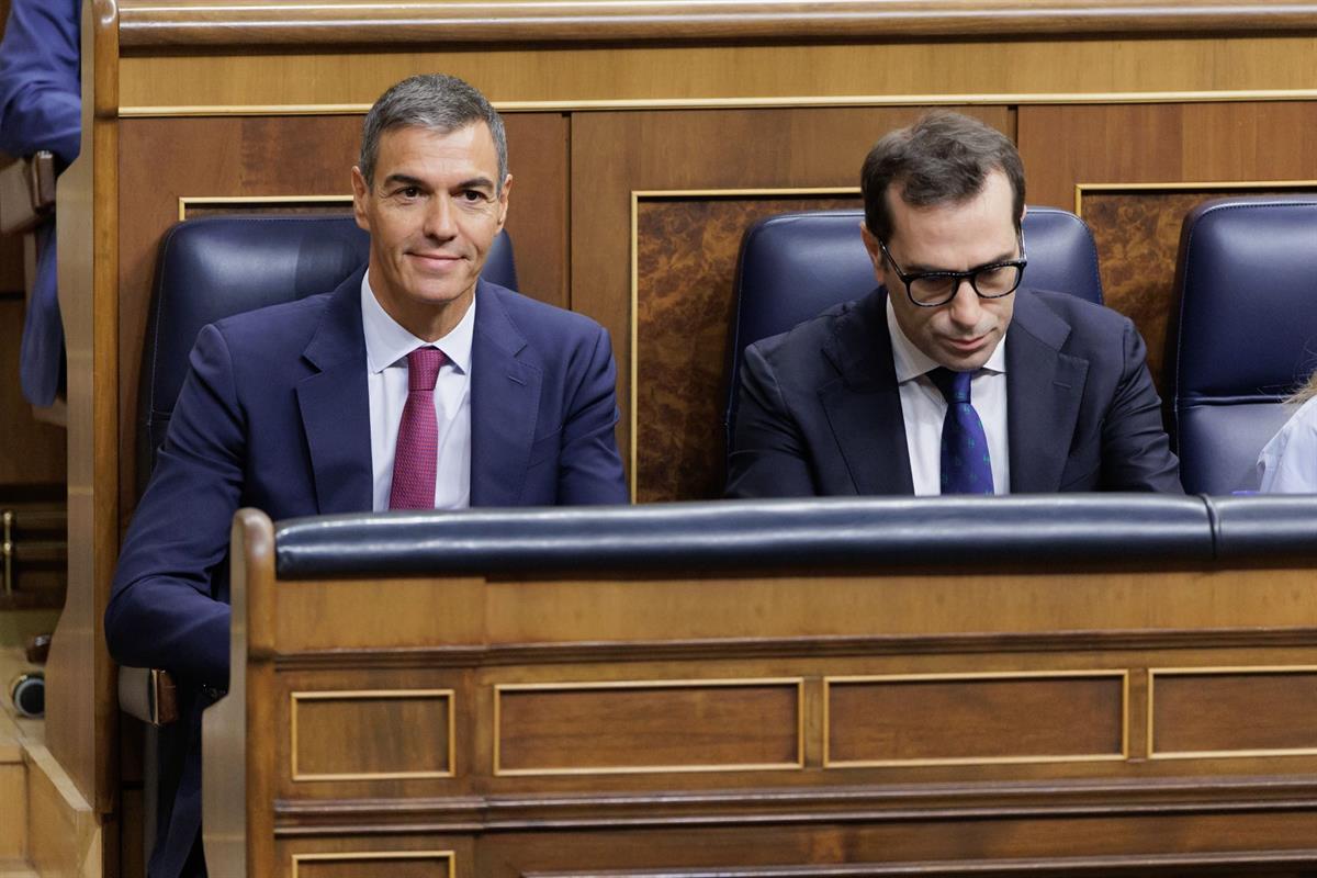 9/09/2026. Pedro Sánchez attends the Government control session. The President of the Government of Spain, Pedro Sánchez, together with the ...