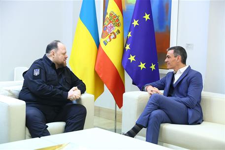 10/02/2026. Sánchez se reúne con el presidente de la Verkhovna Rada de Ucrania. El presidente del Gobierno, Pedro Sánchez, junto al presiden...