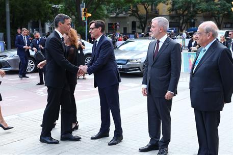 10/06/2026. Pedro Sánchez asiste a la misa del papa León XIV en la Sagrada familia. El presidente del Gobierno, Pedro Sánchez, llega a la Sa...