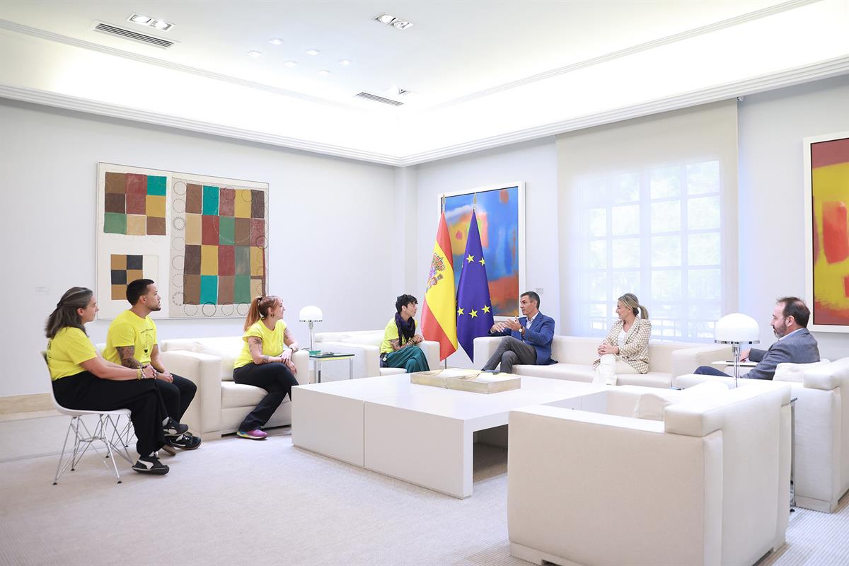 11/09/2026. Pedro Sánchez recibe a representantes de la Plataforma Laboral de Escuelas Infantiles. El presidente del Gobierno, Pedro Sánchez...
