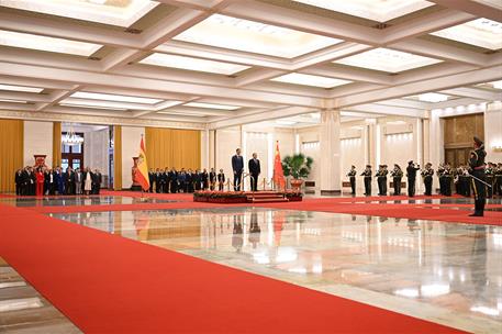 14/04/2026. Pedro Sánchez travels to China. The President of the Government of Spain, Pedro Sánchez, at the welcoming ceremony offered by th...