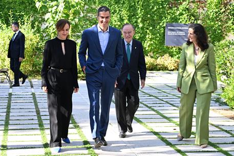 15/06/2026. Pedro Sánchez presenta el programa 'Somos. Contamos: fin de la discriminación de las mujeres en la investigación de la salud'. L...