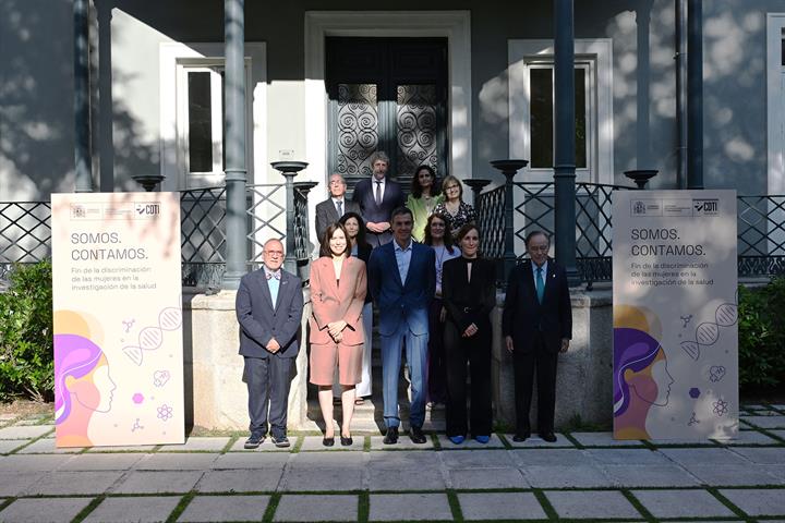 15/06/2026. Pedro Sánchez presenta el programa 'Somos. Contamos: fin de la discriminación de las mujeres en la investigación de la salud'. E...
