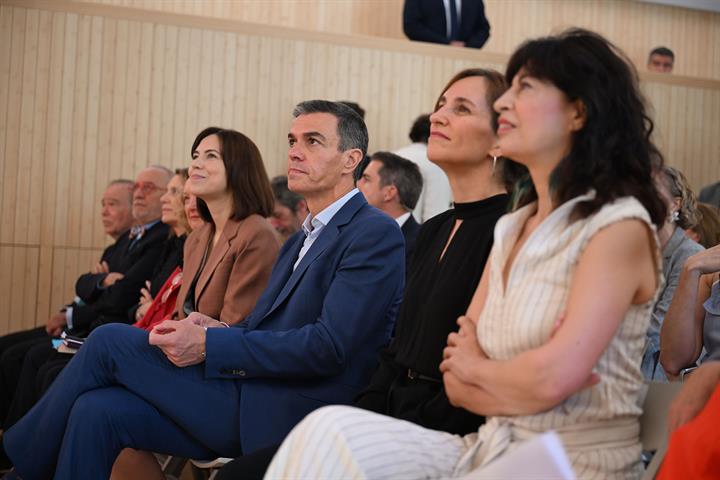 15/06/2026. Pedro Sánchez presenta el programa 'Somos. Contamos: fin de la discriminación de las mujeres en la investigación de la salud'. E...