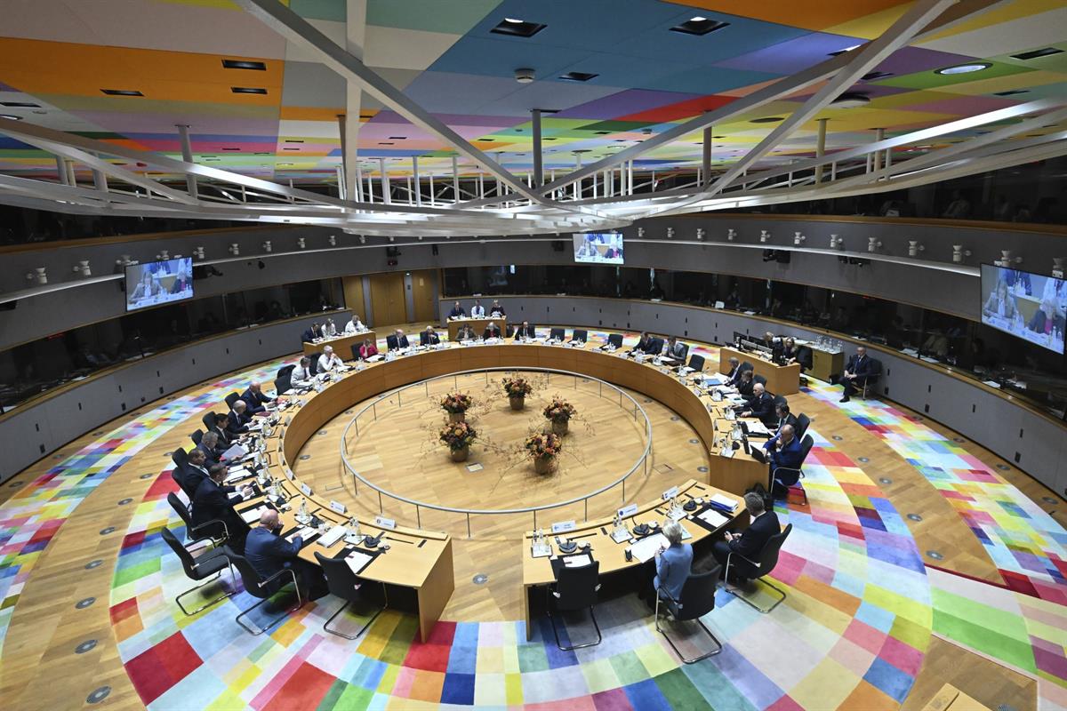 15/10/2026. Pedro Sánchez acude a la reunión del Consejo Europeo. Primera sesión de trabajo del Consejo Europeo.
