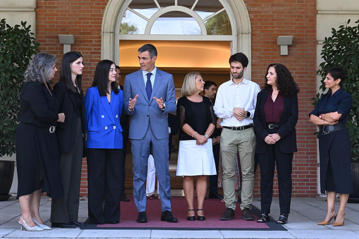 16/09/2026. Grand Cross of the Order of Civil Merit, posthumously, to David Lucas. The President of the Government of Spain, Pedro Sánchez, ...