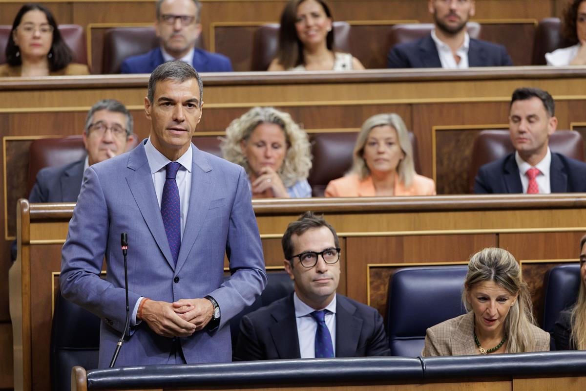 El presidente del Gobierno, durante la sesi&oacute;n de control en el Congreso de los Diputados