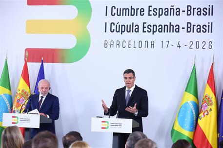 17/04/2026. I Cumbre España-Brasil. El presidente del Gobierno, Pedro Sánchez, y el presidente de Brasil, Luiz Inácio Lula da Silva, durante...