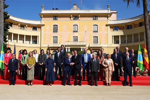 Fotografía de familia de la I Cumbre España-Brasil