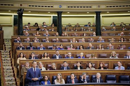 18/03/2026. Government control session. The President of the Government of Spain, Pedro Sánchez, speaks in the plenary session of the Lower ...
