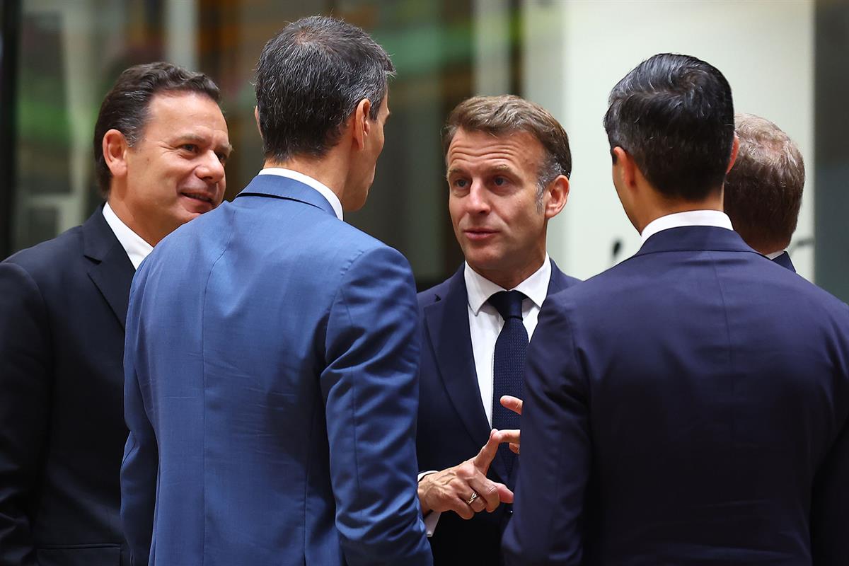 19/06/2026. Pedro Sánchez participa en la reunión del Consejo Europeo en Bruselas. El presidente del Gobierno, Pedro Sánchez, junto al presi...