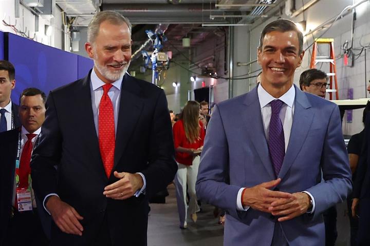 19/07/2026. Pedro Sánchez asiste a la final del Mundial de Futbol. El presidente del Gobierno, Pedro Sánchez, junto al rey Felipe VI a su ll...